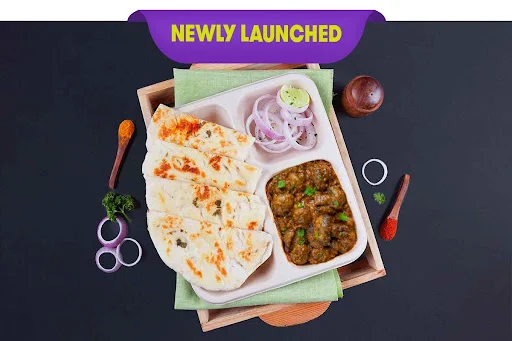 Mushroom Masala With Kulcha Lunchbox