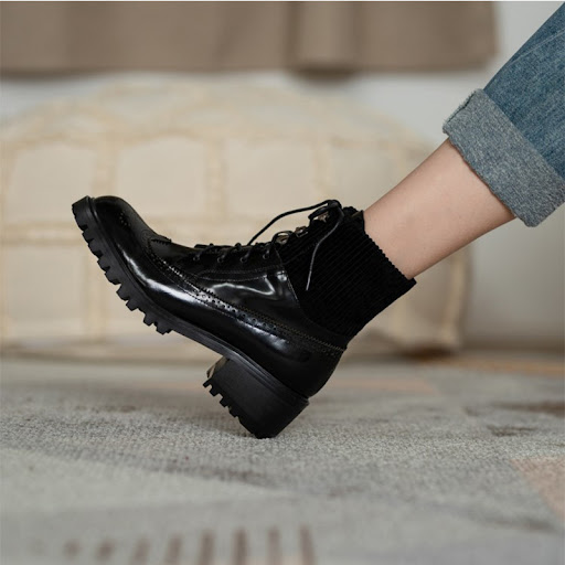 Title 7, Fashion lace round toe all-match thick heel sho...