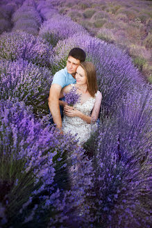 Fotógrafo de casamento Ekaterina Glazkova (photostudiosmile). Foto de 2 de agosto 2018