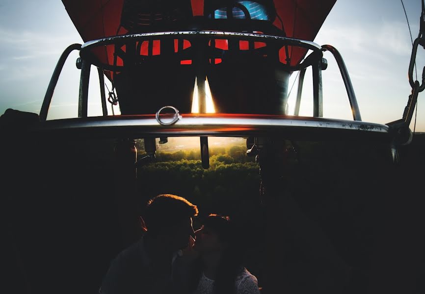 Fotografo di matrimoni Igor Khrustalev (dante). Foto del 9 maggio 2016