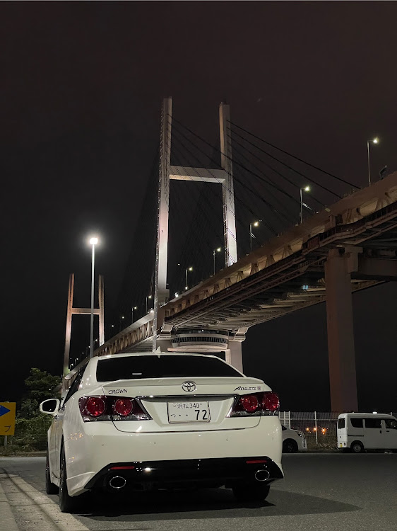 クラウンアスリートのイナズマクラウン・橋と愛車・名港トリトン・志ぶき橋・ベイブリッジに関するカスタム事例の投稿画像6枚目