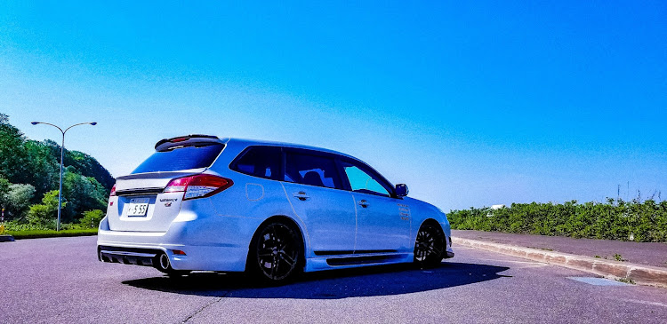 レガシィツーリングワゴンの青空と愛車・お疲れ様です・写真好きな人と繋がりたい・車好きと繋がりたい・スバルに関するカスタム事例の投稿画像2枚目