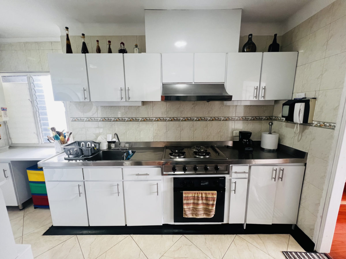 Apartamento En Venta - Puente Largo, Bogota