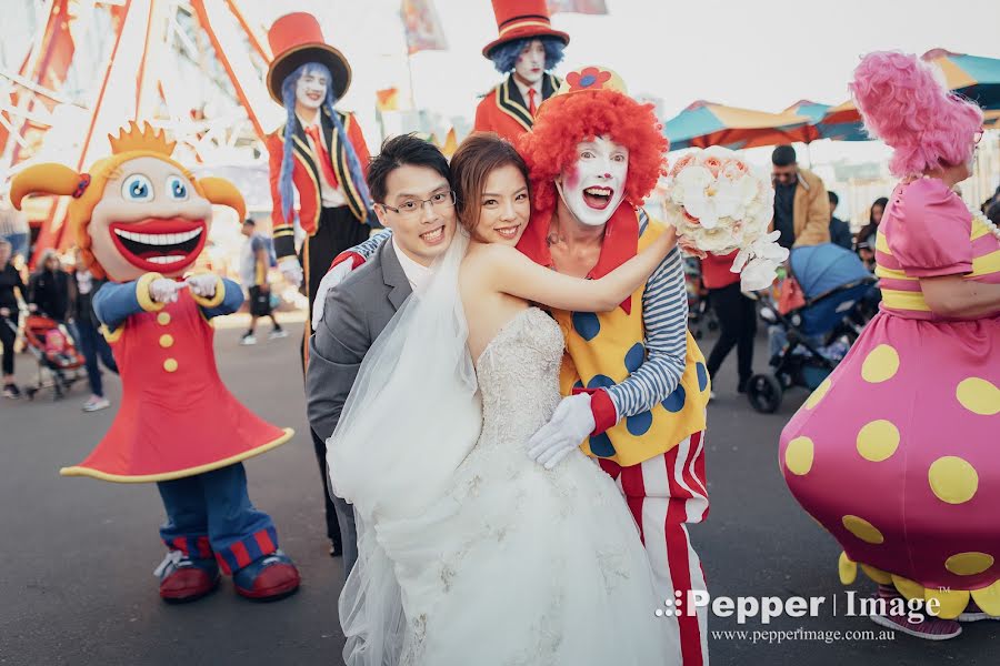 Fotografo di matrimoni Robert Wen (image). Foto del 19 novembre 2018