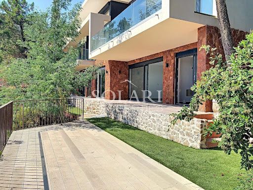 Villa with pool 5
