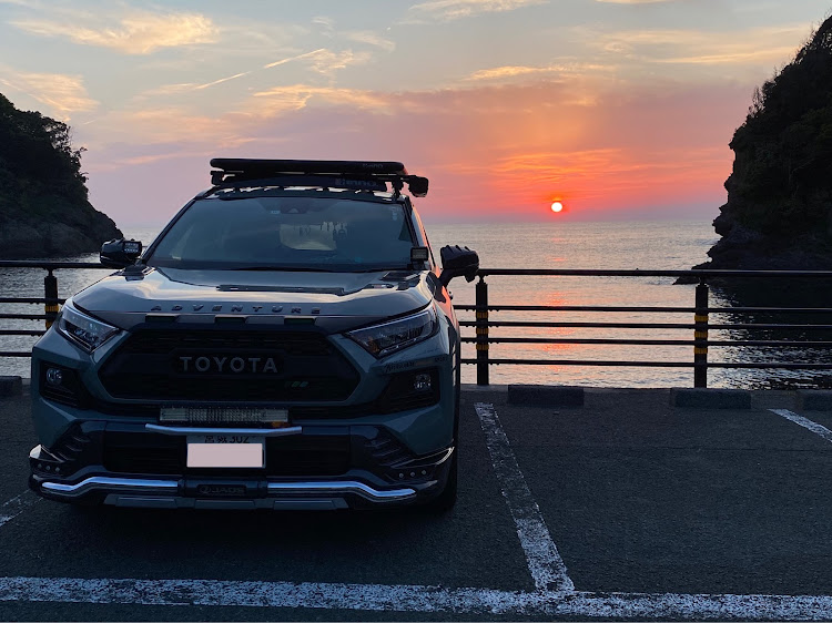 RAV4の道の駅・伊豆半島ドライブ・車中泊の旅・GWに関するカスタム事例の投稿画像1枚目