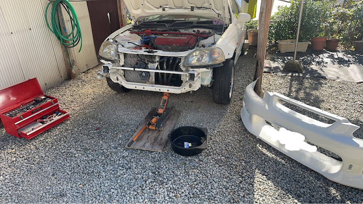 シビックタイプRの半年以上ぶりのオイル交換・ネット取り付け・久しぶりの洗車・EK9オフ会に向けて準備に関するカスタム事例の投稿画像4枚目
