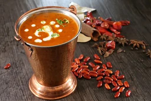 Desi Ghee Dal Makhani