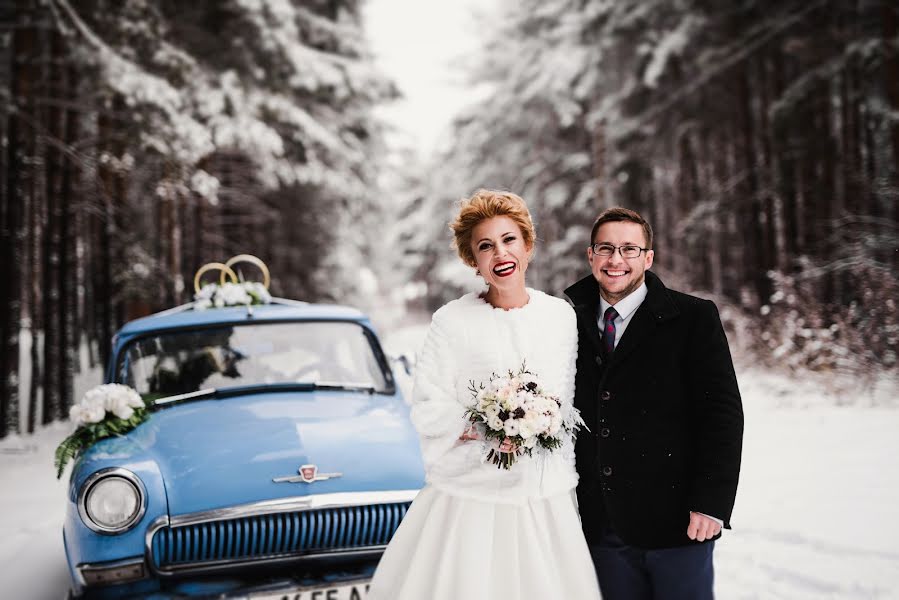 Fotógrafo de casamento Yuriy Sushkov (hors). Foto de 14 de março 2016