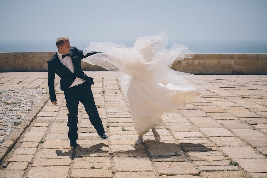 Fotógrafo de casamento Valeriy Senkin (senkine). Foto de 8 de junho 2015