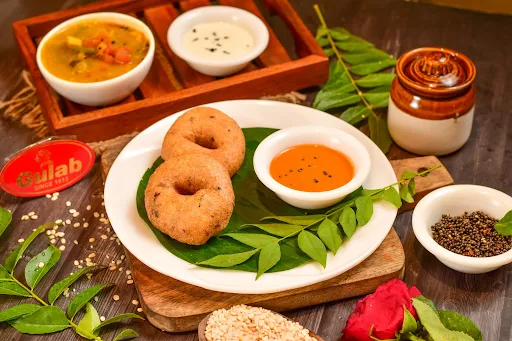 Vada Sambar ( 4 Small Piece)