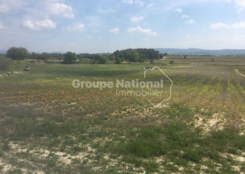 Vente terrain  30000 m² à Pertuis (84120), 169 000 €