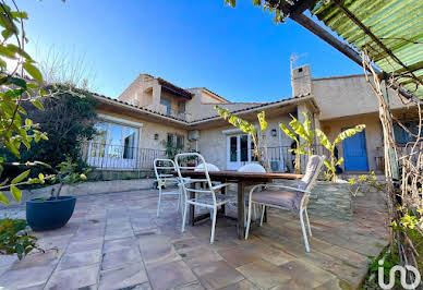 House with pool and terrace 19