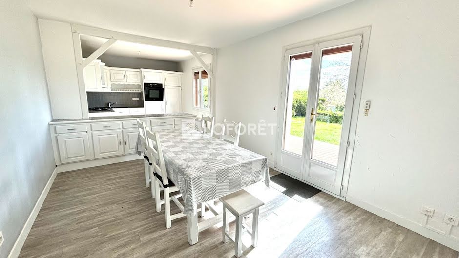 Vente maison 6 pièces 142 m² à Ouzouer-sur-Loire (45570), 239 000 €