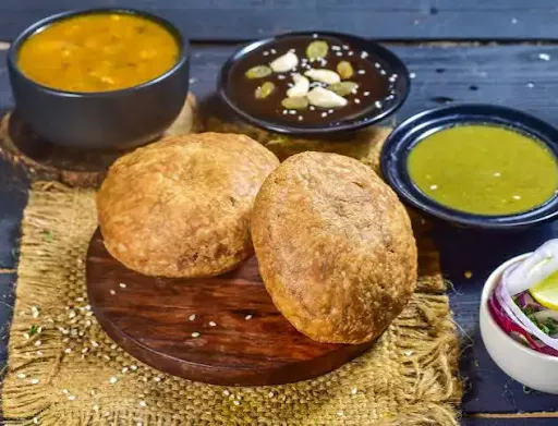 Khasta Kachori With Sabjil