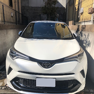 C-HR NGX50