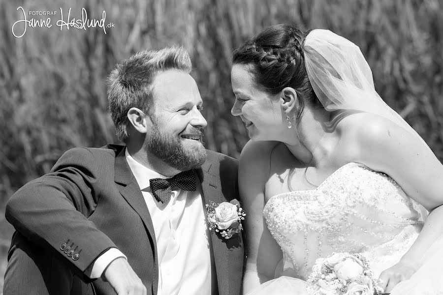 婚礼摄影师Janne Haslund（jannehaslund）。2019 3月30日的照片