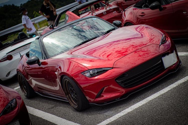 ロードスターの屋根無倶楽部労働☆'s・オクタマーズ🤣・ロードスターND・オリジナル幌用コーティング！・雨の日洗車に関するカスタム事例の投稿画像1枚目