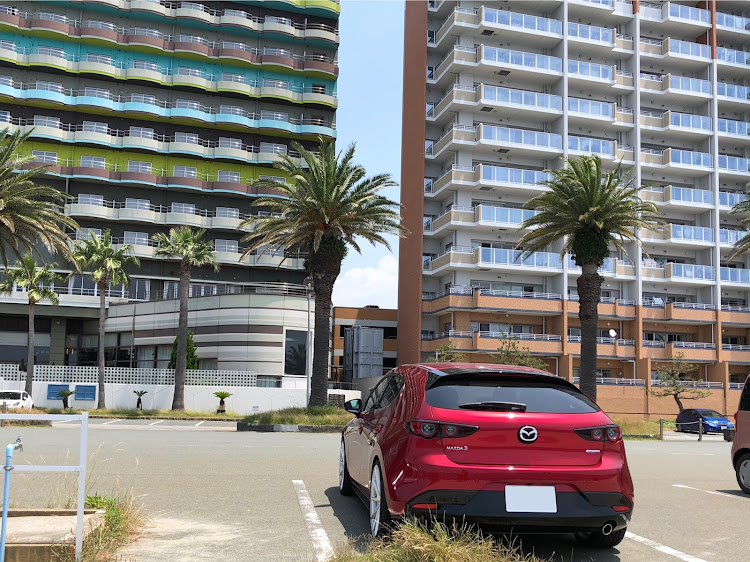MAZDA3のドライブ・Mazda3・海と愛車に関するカスタム事例の投稿画像2枚目