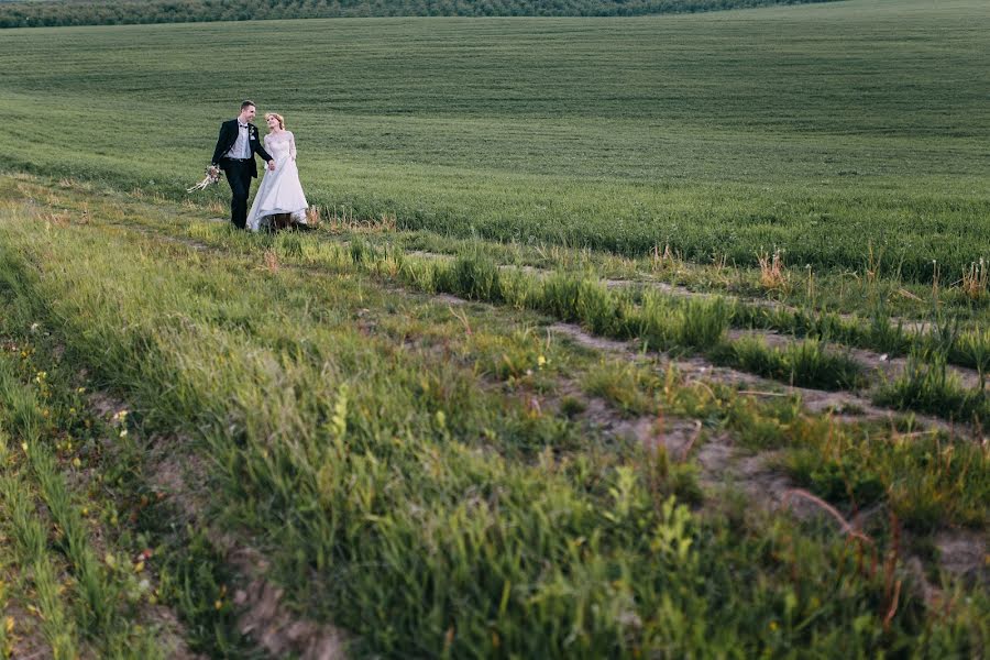 Wedding photographer Rostislav Kovalchuk (artcube). Photo of 10 November 2016