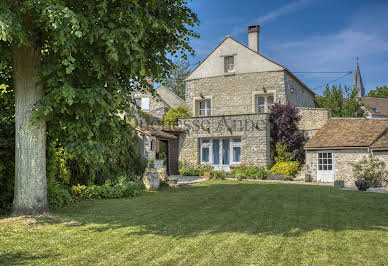 Maison avec terrasse 1