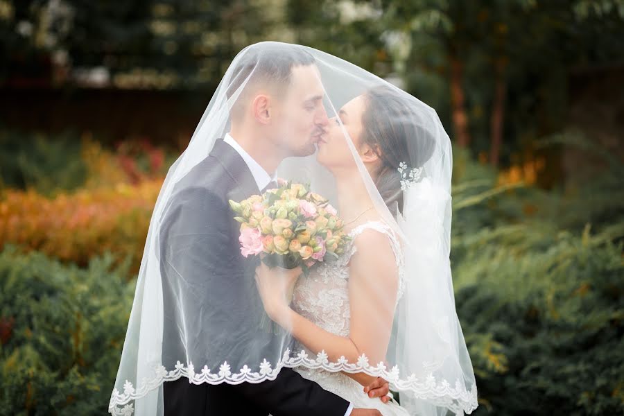 Wedding photographer Irena Savchuk (irenasavchuk). Photo of 25 December 2019