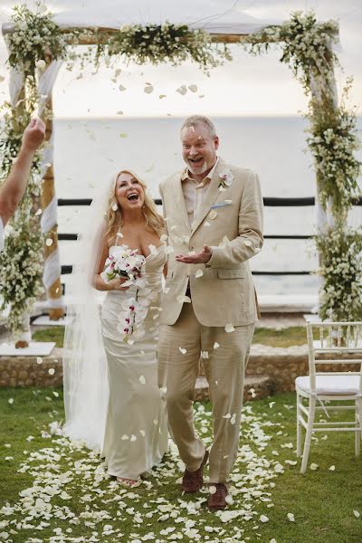 Fotógrafo de bodas Evgeniya Kostyaeva (evgeniakostiaeva). Foto del 14 de marzo 2016