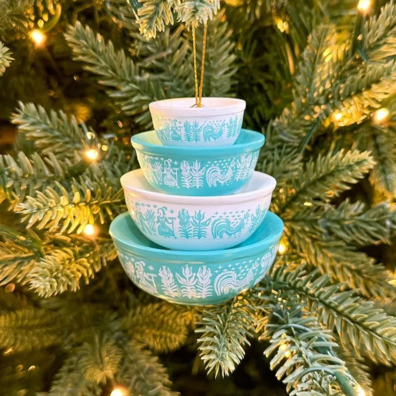 Title 5, Décorations de fête de Noël avec des pendentifs...