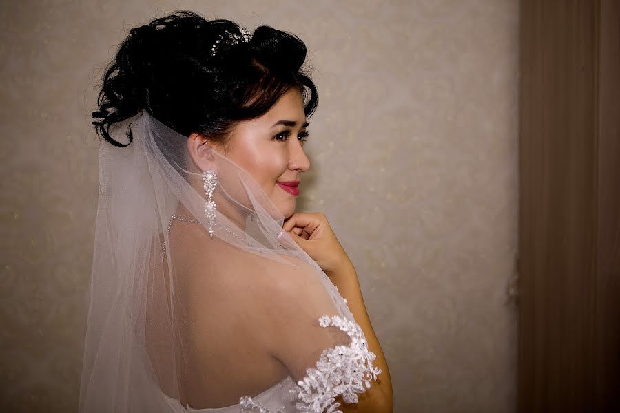 結婚式の写真家Olesya Khaydarshina (olesyany)。2015 9月14日の写真