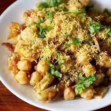 Aloo Chole Chaat Special