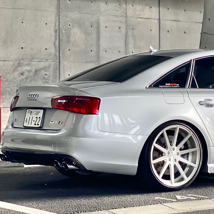 A6 セダンのKWサスペンション・Audiのある生活・フロントリップ・メーターに関するカスタム事例の投稿画像10枚目