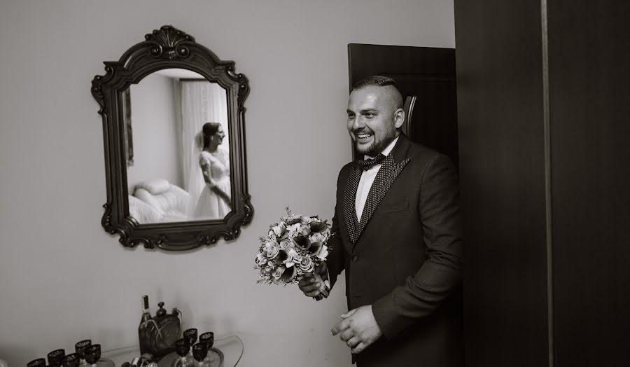 Wedding photographer Bogdan Bucseneanu (blurphotoevents). Photo of 11 October 2018