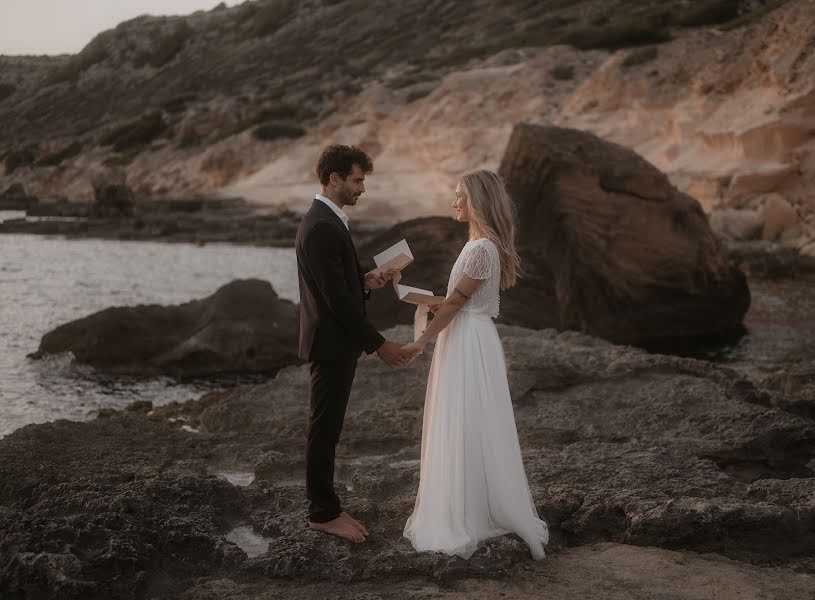 Fotógrafo de casamento Ajla X Belmin (ajlaxbelmin). Foto de 16 de dezembro 2023