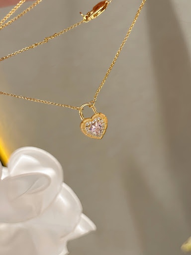 Title 1, Gold-plated heavy industry loving heart lock he...