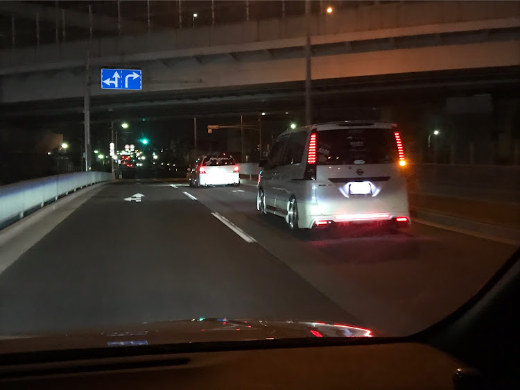 ヴォクシーのエムズガレージ・ドライブ・セレナ・オデッセイに関するカスタム事例の投稿画像5枚目