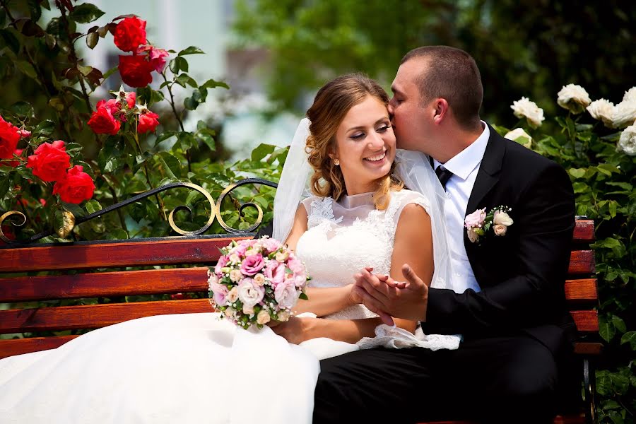 Fotógrafo de casamento Sergey Kalinin (kalinin). Foto de 16 de julho 2015