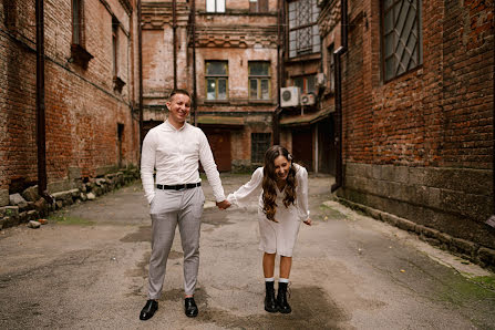 Fotógrafo de casamento Galina Kalenova (kalenovaphoto). Foto de 31 de maio 2022