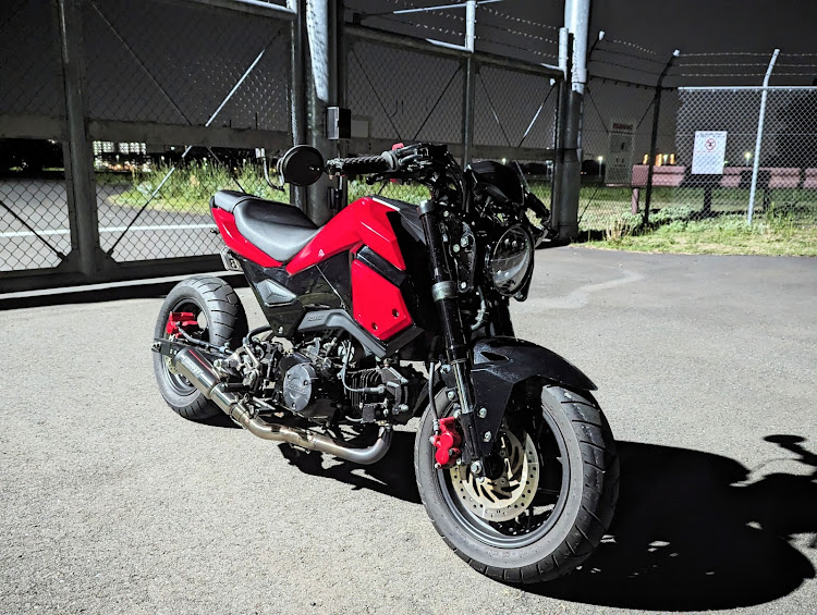 シブさんが投稿したHonda・msx・grom・米軍基地に関するカスタム事例の投稿画像2枚目