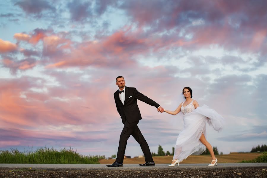 Wedding photographer Kamil Czernecki (czernecki). Photo of 9 June 2021