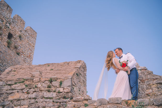 Fotógrafo de casamento Dionisios Bertsos (studiobertsos). Foto de 20 de fevereiro 2020