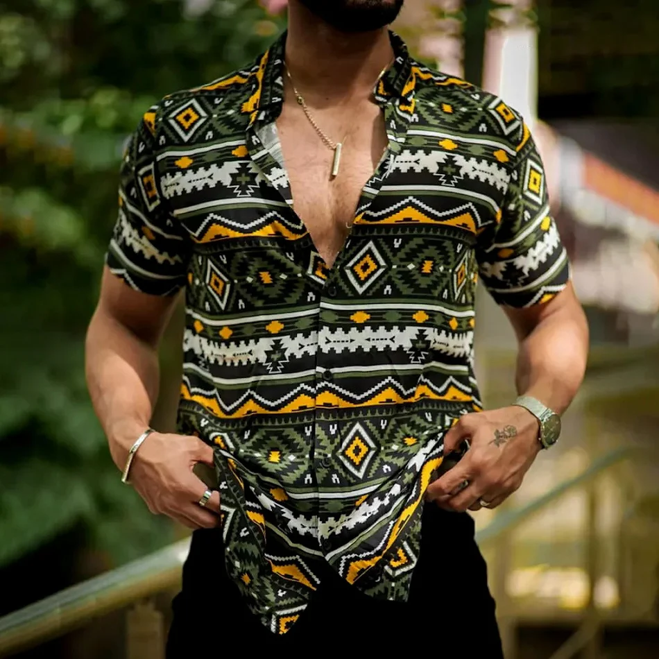Camisa solta de manga curta estampada, perfeita para o verão. Conforto e estilo em um design moderno e fresco para você.