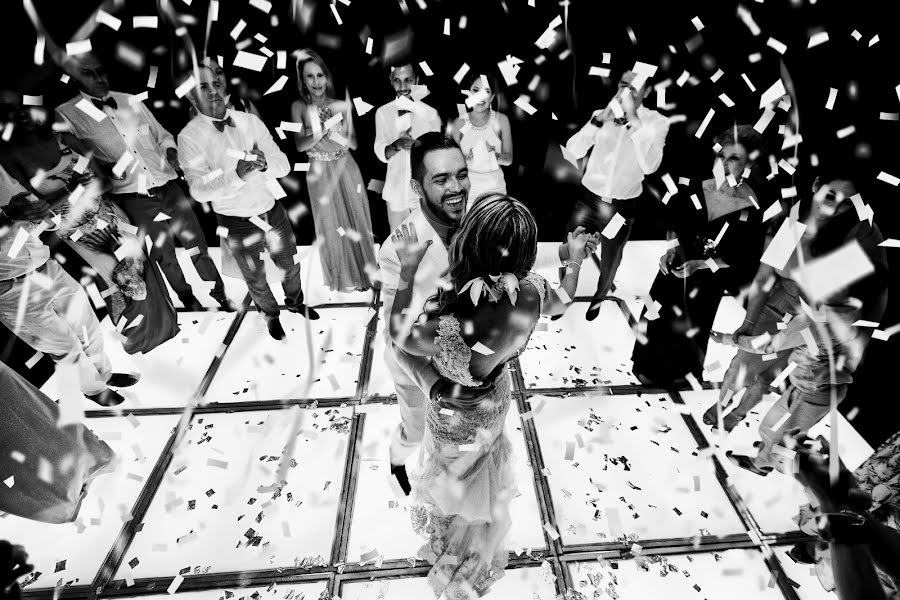 Fotografo di matrimoni John Palacio (johnpalacio). Foto del 2 maggio 2020