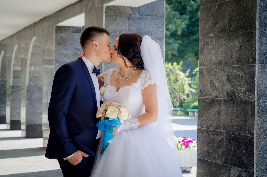 Wedding photographer Nataliya Yakimchuk (natali181). Photo of 25 September 2016