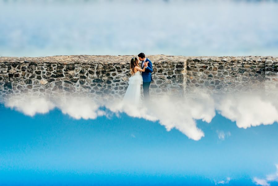 Fotografo di matrimoni Laurentiu Nica (laurentiunica). Foto del 12 maggio 2018