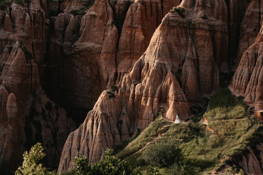 Wedding photographer Caragin Mircea (westmedia). Photo of 15 October 2020