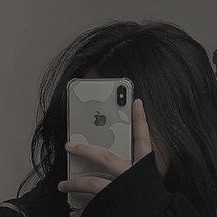 夜華❁⃘*.ﾟ