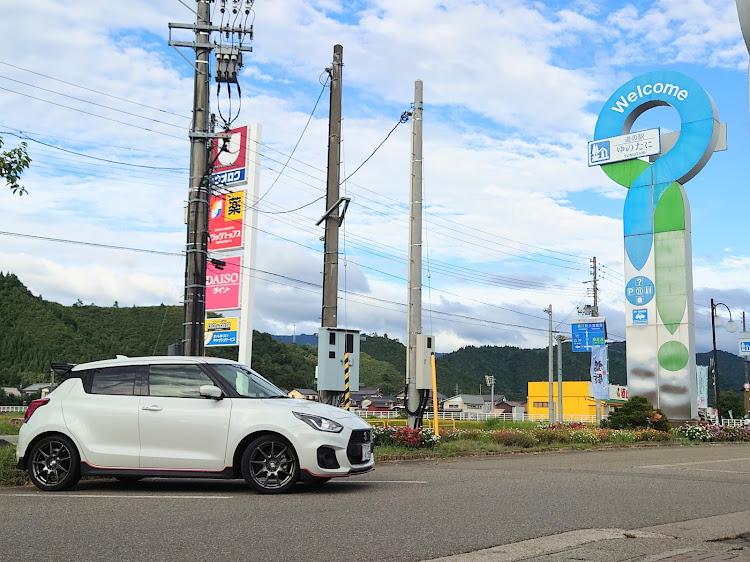 スイフトスポーツの六十里越・枝折峠・海鮮丼・峠ステッカー狩りに関するカスタム事例の投稿画像16枚目