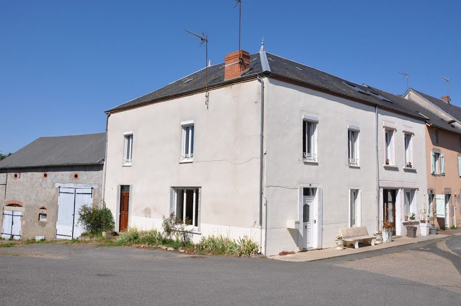 Vente maison 6 pièces 136 m² à Nizerolles (03250), 75 500 €