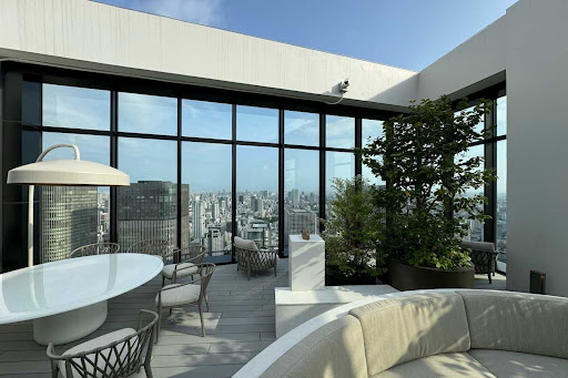 Apartment 5