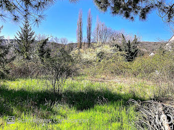 terrain à Le Lardin-Saint-Lazare (24)